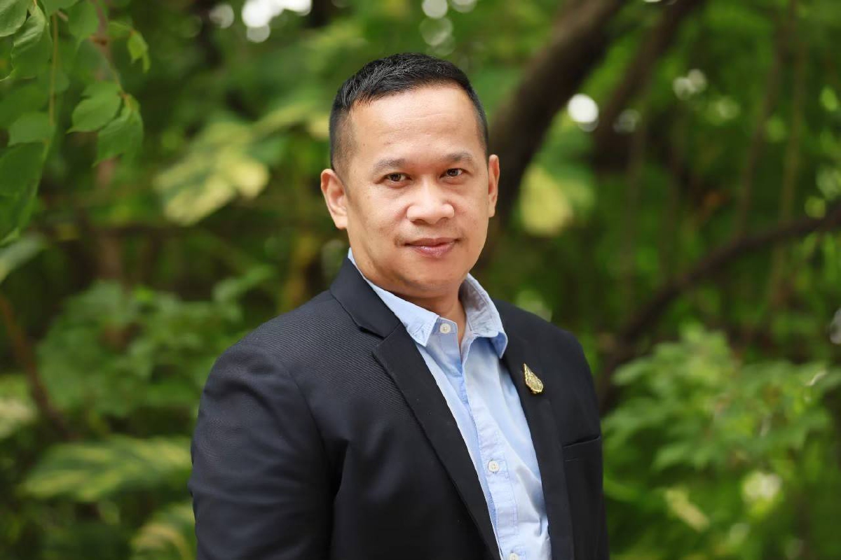 "อนุสรณ์"มอง"ประยุทธ์"คือศูนย์กลางความขัดแย้ง "อนุสรณ์"มอง"ประยุทธ์"คือศูนย์กลางความขัดแย้ง