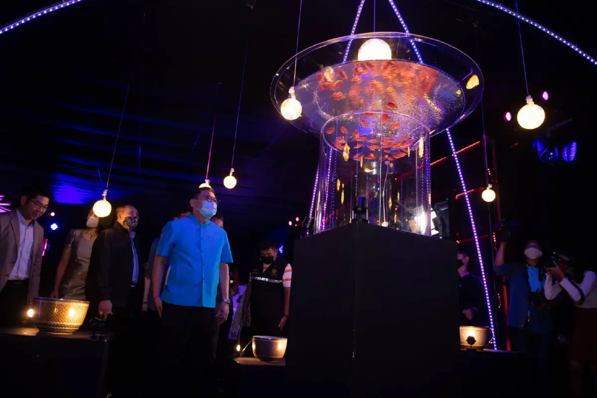 เที่ยวใกล้กรุง ดูพันธุ์ปลาสวยงาม ช้อปของดีเมืองราชบุรี