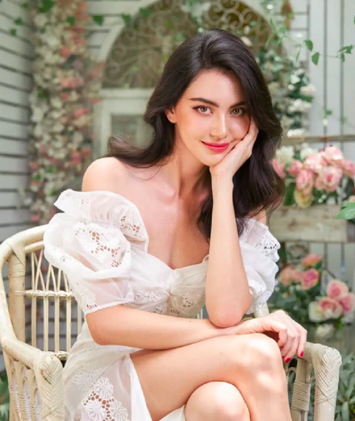 ฟิวลูกคุณ! “ใหม่ ดาวิกา” มาในลุคหวานๆ สวยใสดึงดูดสายตา