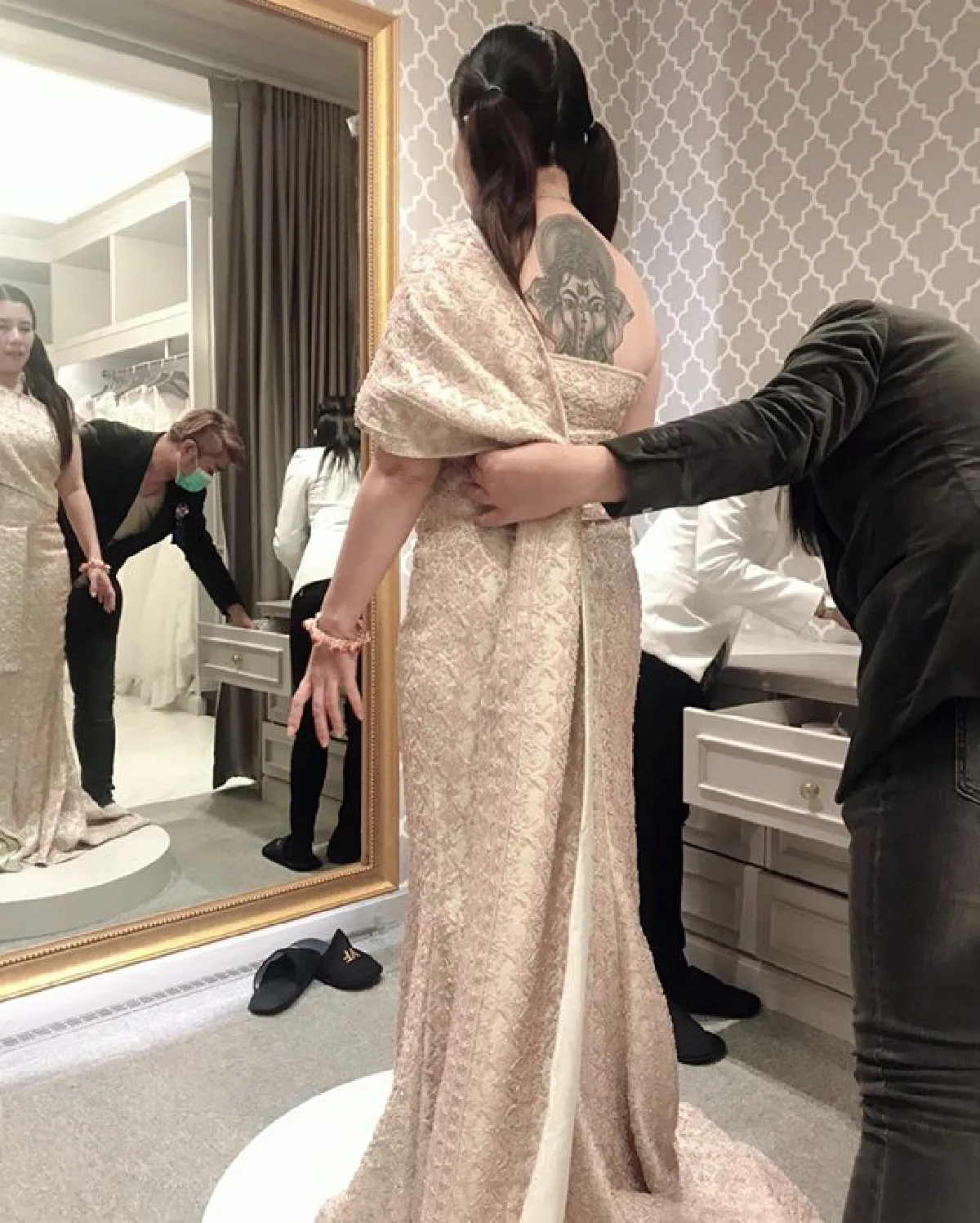 “กานต์ วิภากร” เผยภาพลองชุดเจ้าสาว เน้นเรียบหรูดูสบาย ราคาหลักแสน