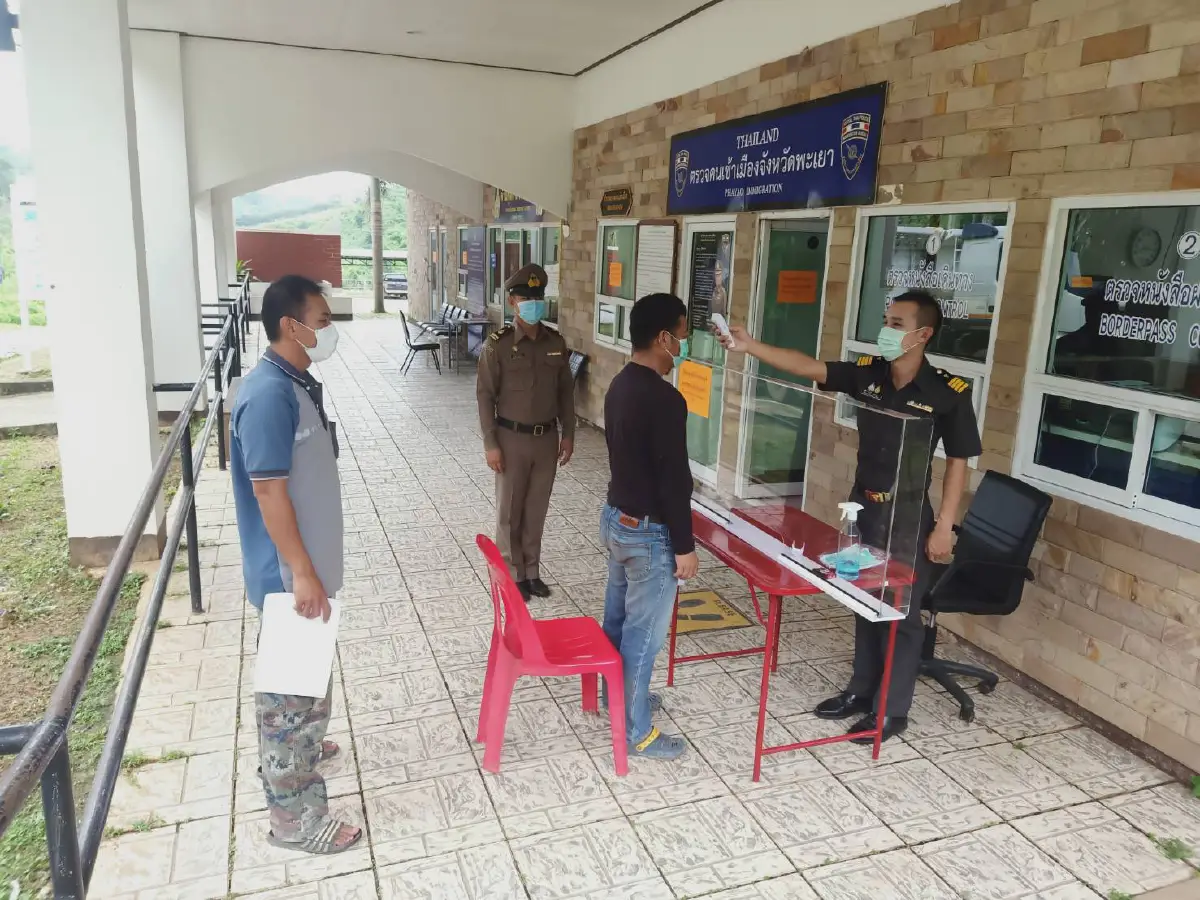 คุมเข้ม"ด่านบ้านฮวก"ป้องกันโควิด-19 จากประเทศเพื่อนบ้าน