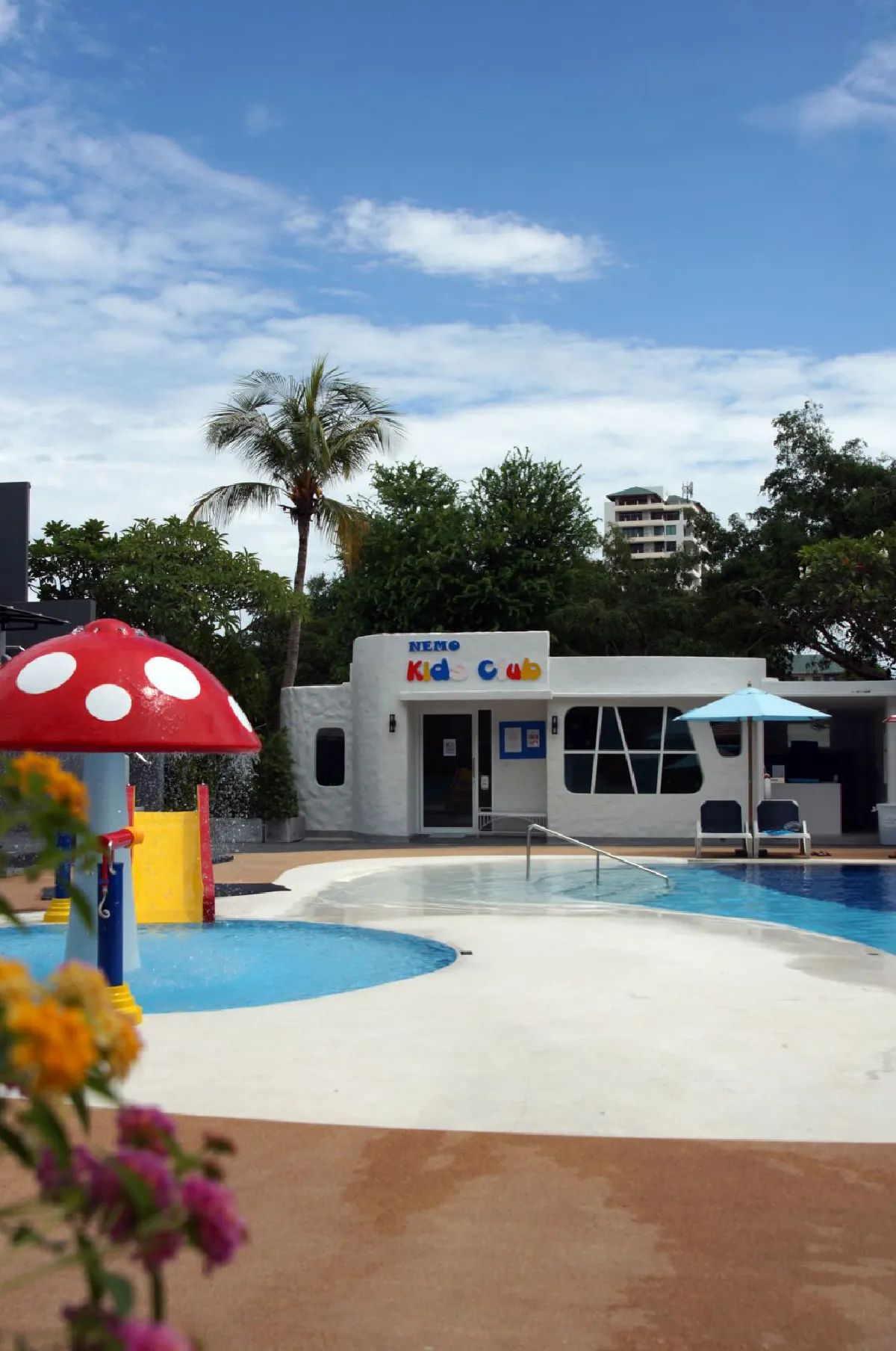 พักผ่อนชิลๆ ริมชายหาด @เซ็นทรา บาย เซ็นทารา ชะอำ บีช รีสอร์ท หัวหิน