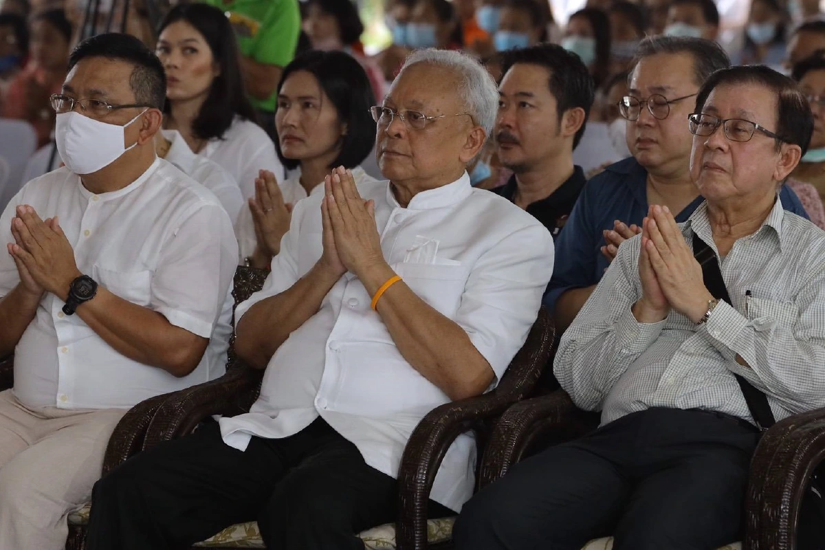 "เจ้าคุณธงชัย"ทอดผ้าป่าเพื่อการศึกษา “วอศ.ภาวนาโพธิคุณ”