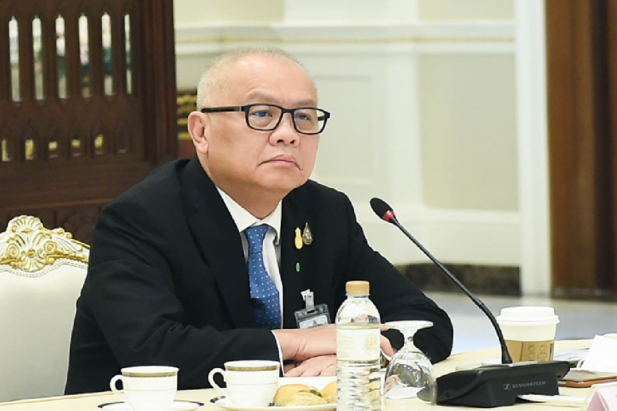 "สุพัฒนพงษ์"เผยผลหารือ"นายกฯ-กลุ่มอสังหาฯ"มีข่าวดี ต่างชาติสนใจลงทุน "สุพัฒนพงษ์"เผยผลหารือ"นายกฯ-กลุ่มอสังหาฯ"มีข่าวดี ต่างชาติสนใจลงทุน