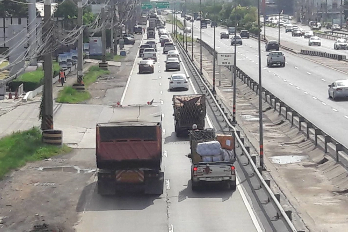 หยุด4วันชดเชยสงกรานต์ ถนนมิตรภาพคึก ปริมาณรถเริ่มหนาแน่น