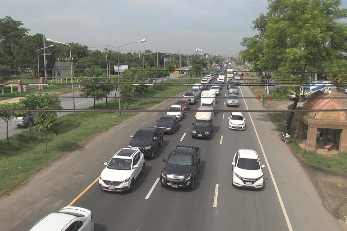 จราจรโคราชรถมาก เกิดอุบัติเหตุหลายจุด เตือนขับขี่เพิ่มความระมัดระวัง