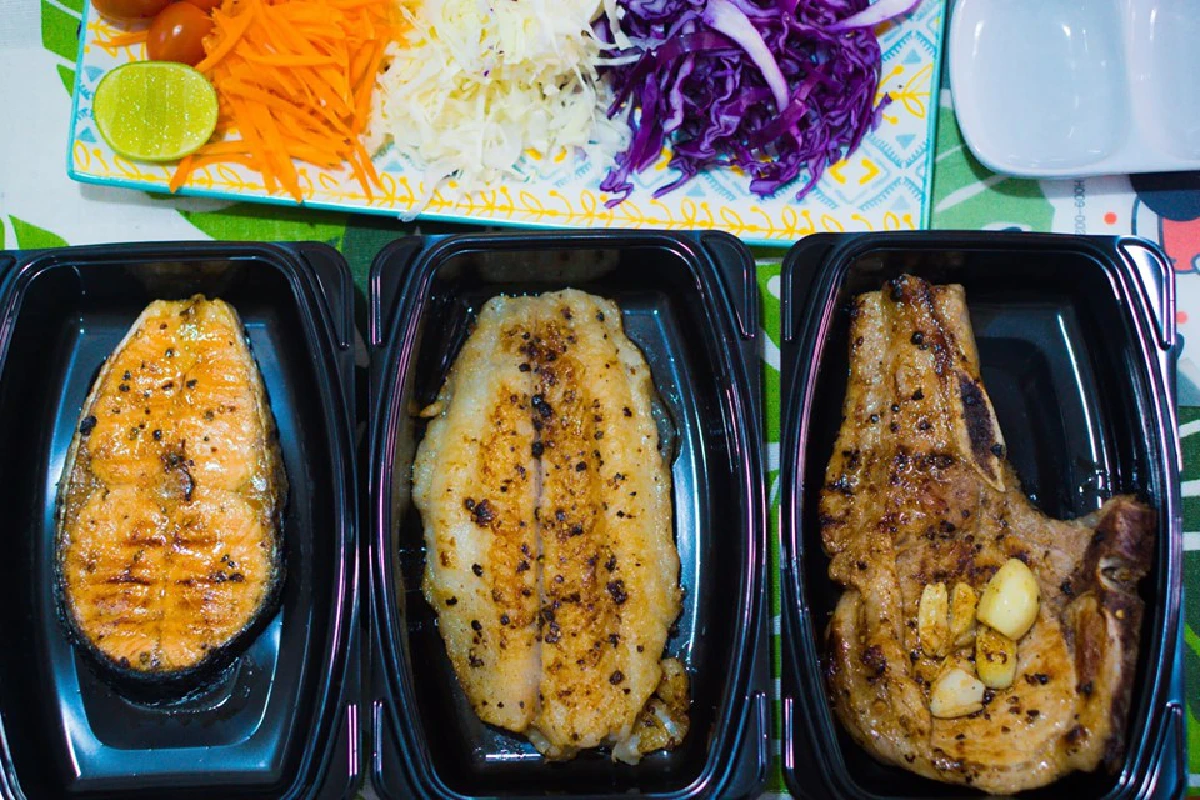 ดับทุกข์โควิดด้วย ‘สเต็กหัวร้อน’ ไอเดียทำเงินครึ่งแสนต่อเดือนของเซลล์แมนยอดนักสู้