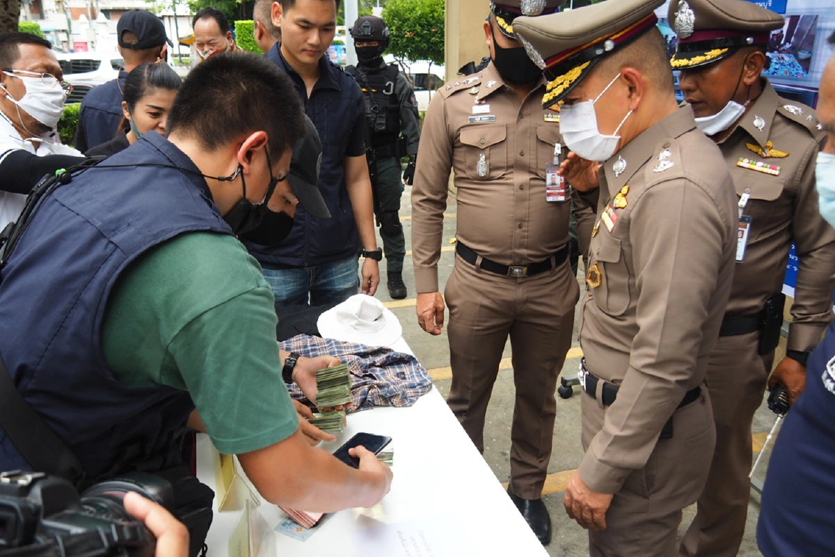 ตำรวจภาค1จับสามีฆ่าแม่ค้าของแห้ง-อดีตนักมวยชิงทรัพย์แท็กซี่