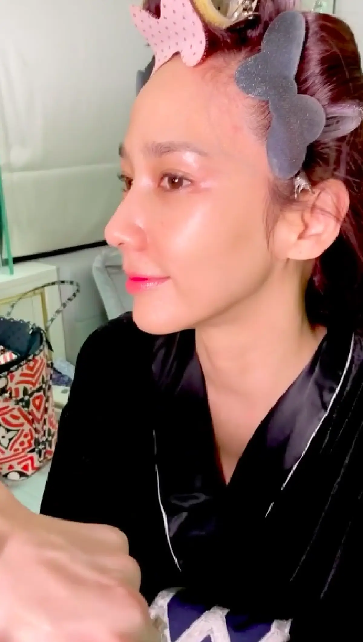 หน้าโล้นยังสวยมาก! “น้องฉัตร” เผยคลิป “อั้ม พัชราภา” หน้าสดก่อนแต่งหน้า 