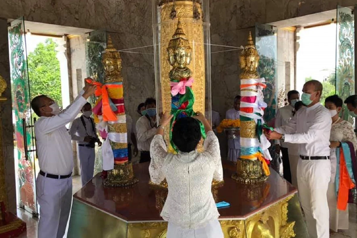 ทึ่ง!เกิดอาทิตย์ทรงกลดเหนือศาลหลักเมืองขณะทำพิธีบวงสรวง