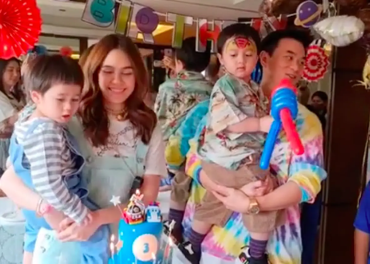 "แม่ชม-พ่อน็อต" จัดปาร์ตี้ฉลองวันเกิดให้ “น้องสายฟ้า-น้องพายุ” อายุครบ 3 ขวบอย่างอบอุ่น 