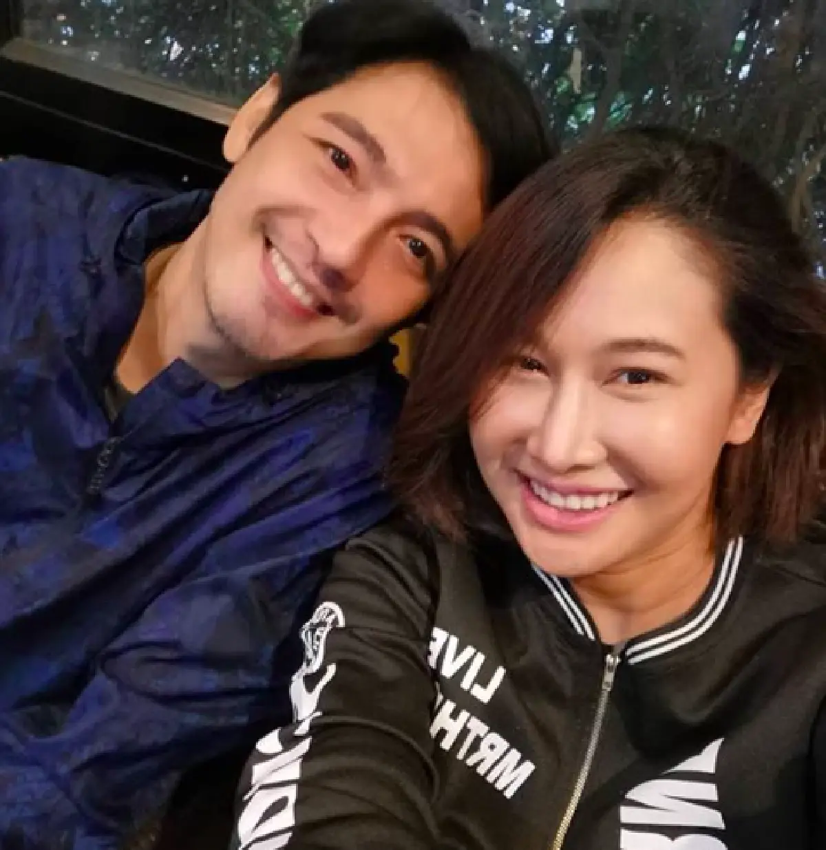 "ติ๊ก กนิษฐ์รินทร์” เผยเป็นหนี้เล่นพนันออนไลน์บาคาร่า ทำให้ชีวิตครอบครัวพังพินาศ 