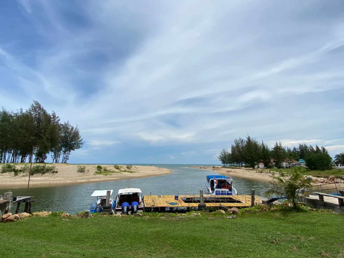 คิดถึง...อ้อมกอดธรรมชาติ เกาะทะลุ ประจวบคีรีขันธ์