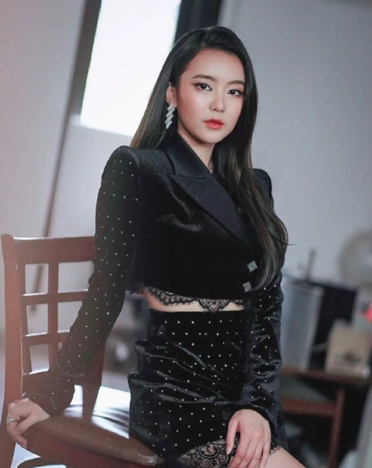  “แพรวา” เปิดใจยอมรับกำลังดูใจ “หน่อง ธนา“ อายุห่างกัน 8 ปีไม่ใช่ปัญหา ส่วนสถานะถามฝ่ายชายดู