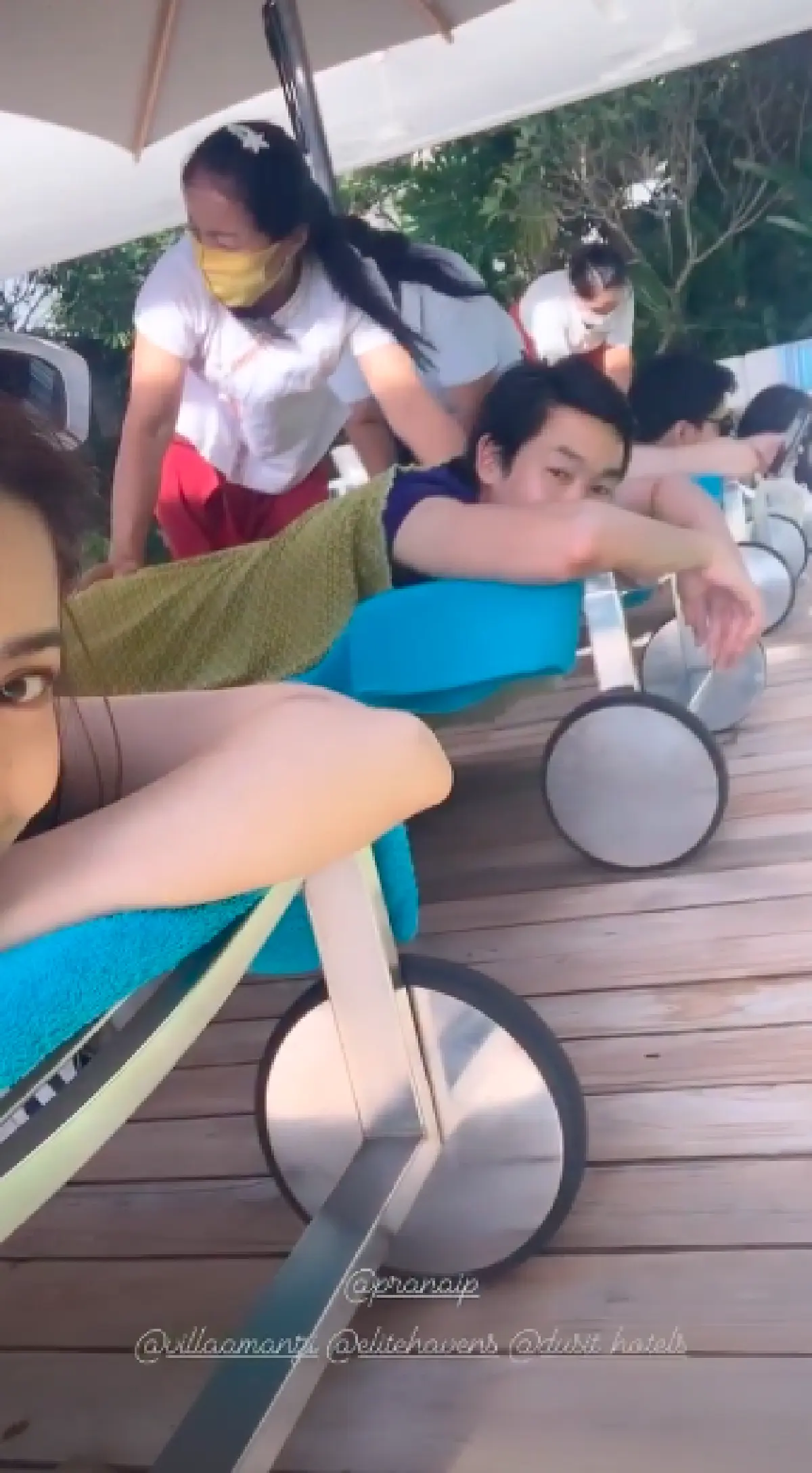 5 สาวแก็งเฟอร์บี้แท็กทีมควงหวานใจเที่ยวทะเลกันอย่างสนุกสนาน