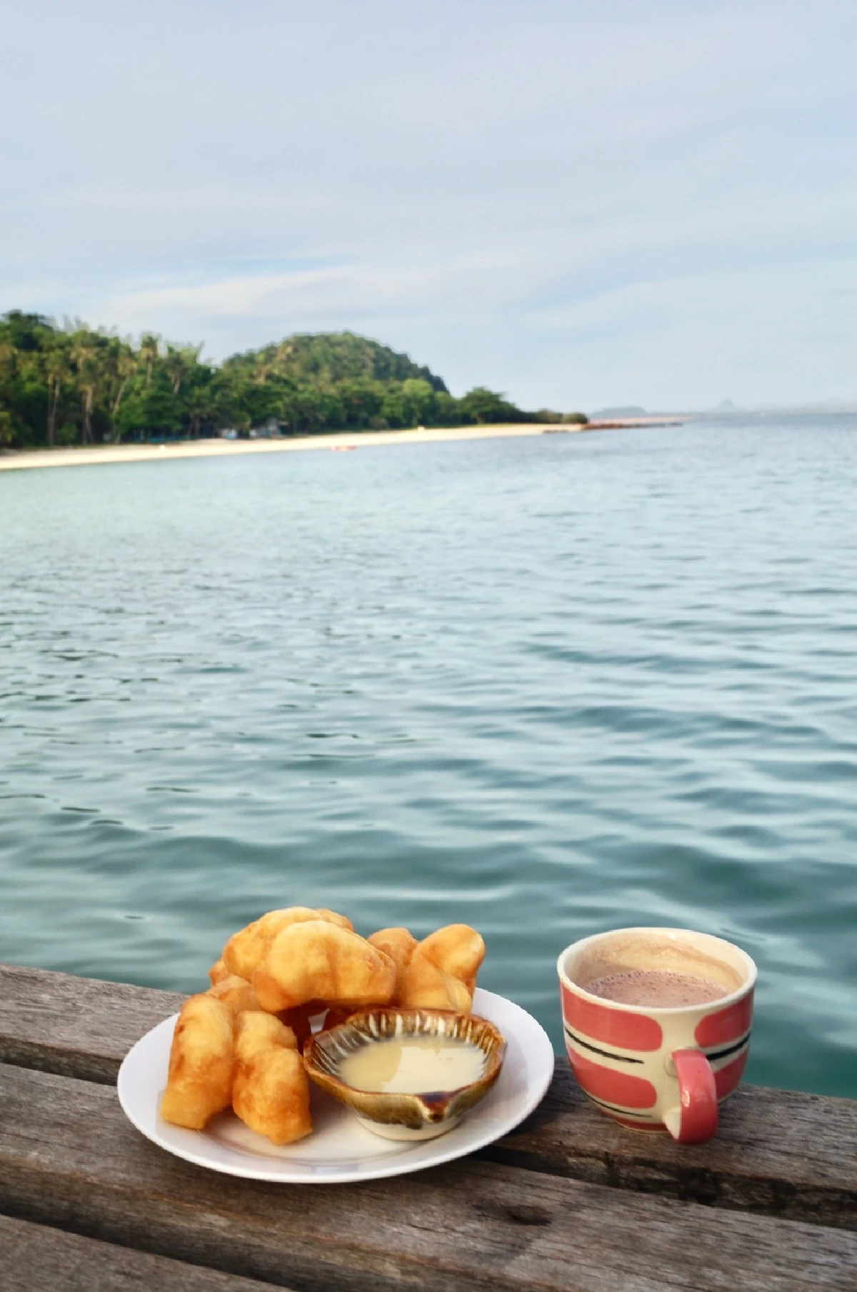 คิดถึง...อ้อมกอดธรรมชาติ เกาะทะลุ ประจวบคีรีขันธ์