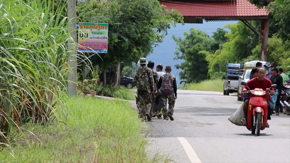 ชาวบ้านออกตามล่าหมีควายหวั่นเกิดอันตรายเร่งผลักดันเข้าป่า