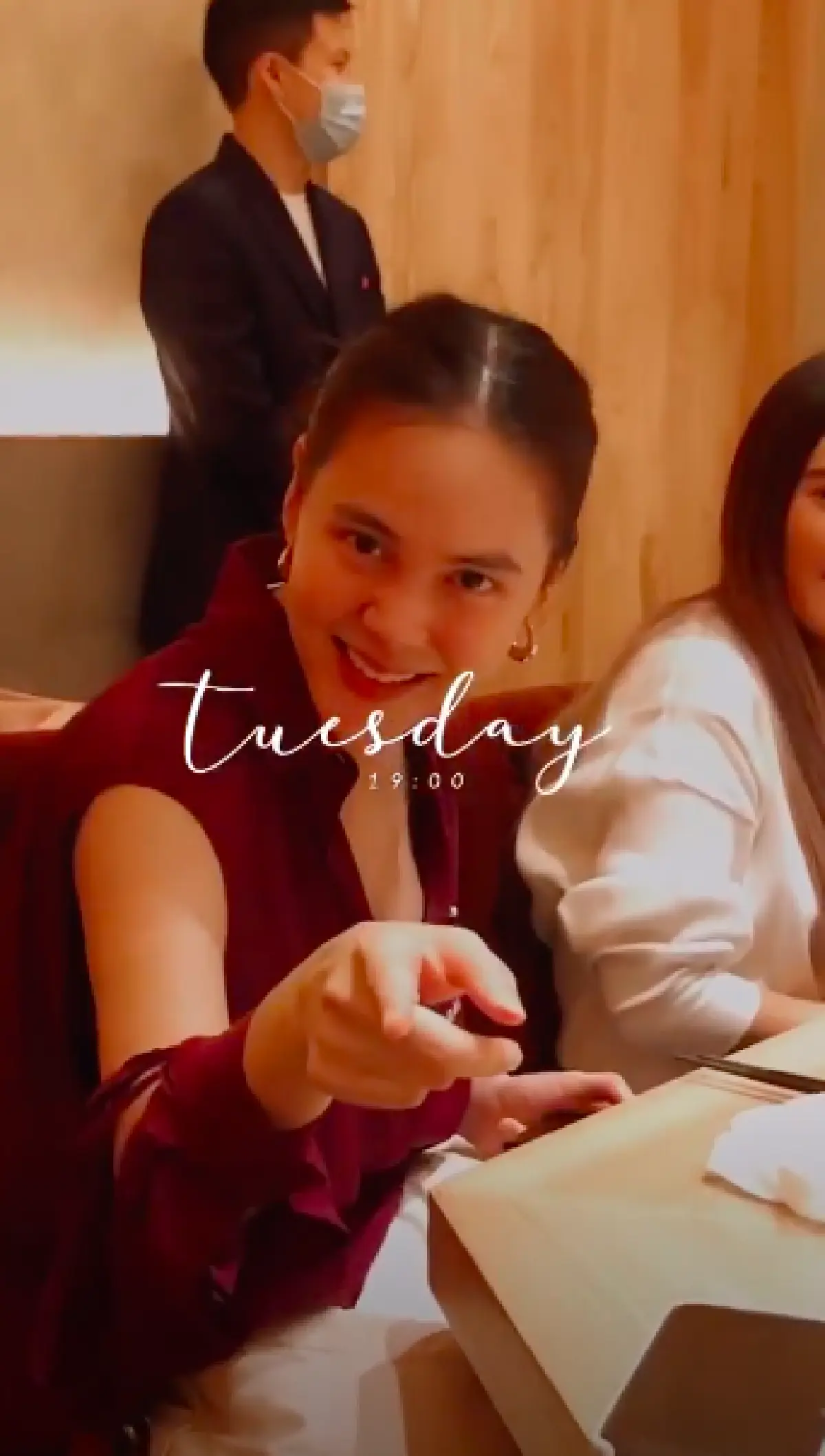 "แก๊งนางฟ้า" รวมตัวดินเนอร์ จัดฉลองวันเกิดอายุ 39 ปีให้ "เจนี่" ล่วงหน้า