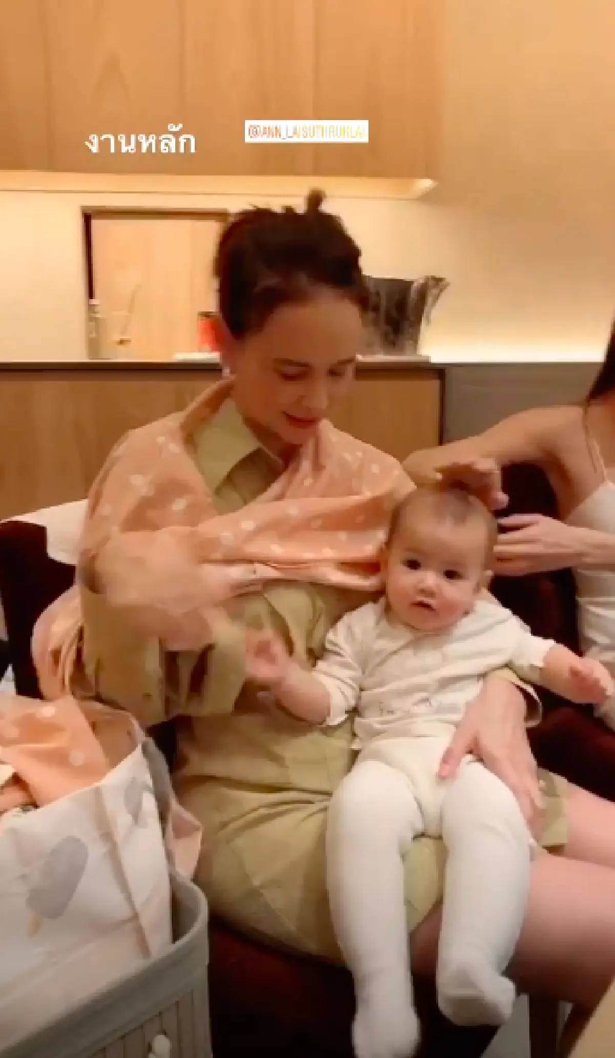 "แก๊งนางฟ้า" รวมตัวดินเนอร์ จัดฉลองวันเกิดอายุ 39 ปีให้ "เจนี่" ล่วงหน้า