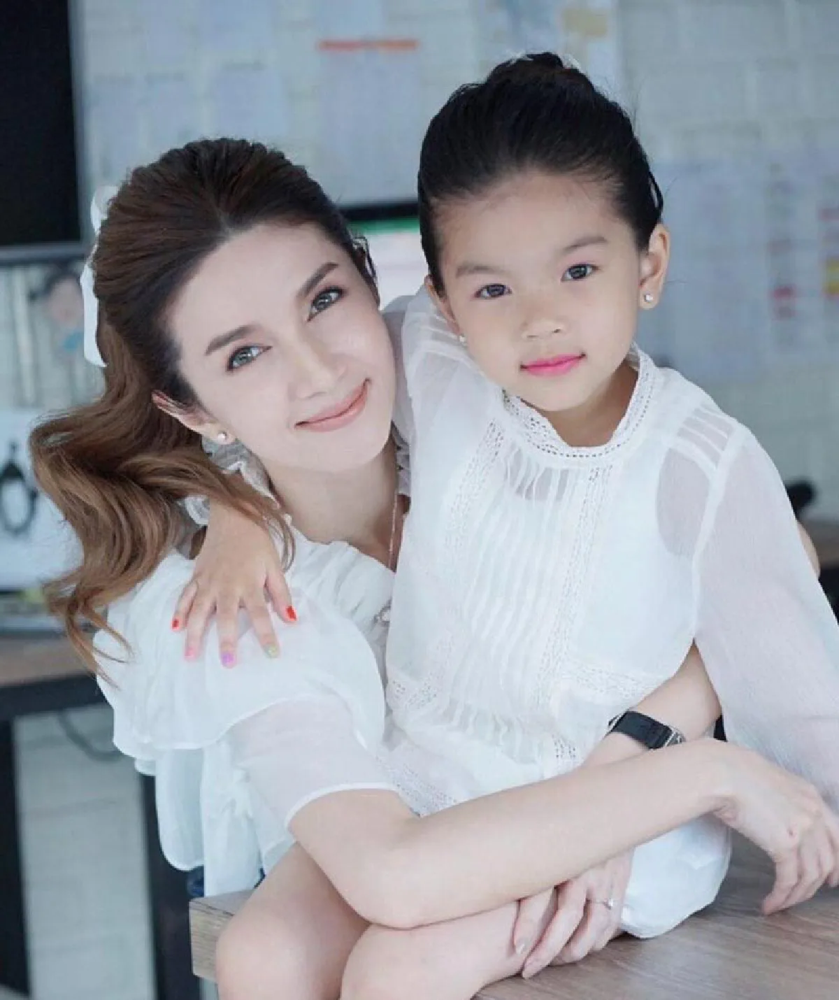 แม่โบว์ เผยเงินเก็บของ น้องมะลิ สอนลูกออมเงิน..เพราะเคยผ่านวันที่ไม่มีมาก่อน