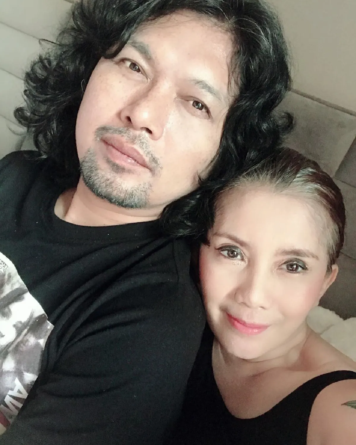 กิ่งทองใบหยก! กานต์-เสก แต่งสวยหล่อจัดเต็มเข้าพิธีมงคลสมรสชื่นมื่น 