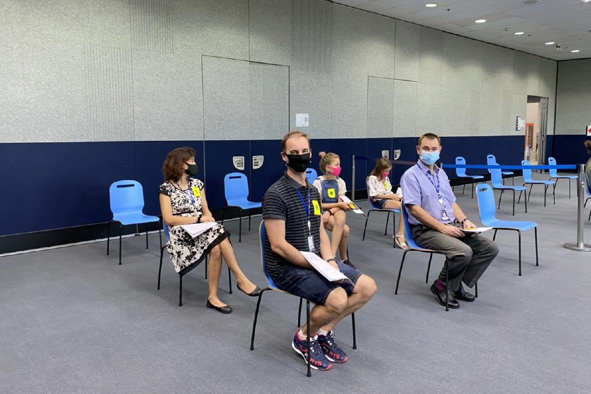 บก.ตม.1ออกหน่วยเคลื่อนที่วันหยุดบริการต่างชาติขออยู่ต่อในไทย