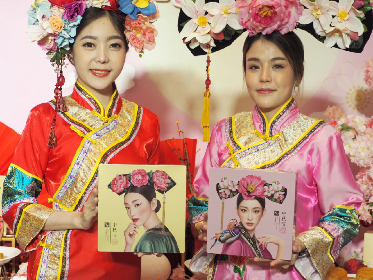 ของขวัญจากพระจันทร์ 12 ไส้ 17 วาไรตี้ที่อยากให้ลอง