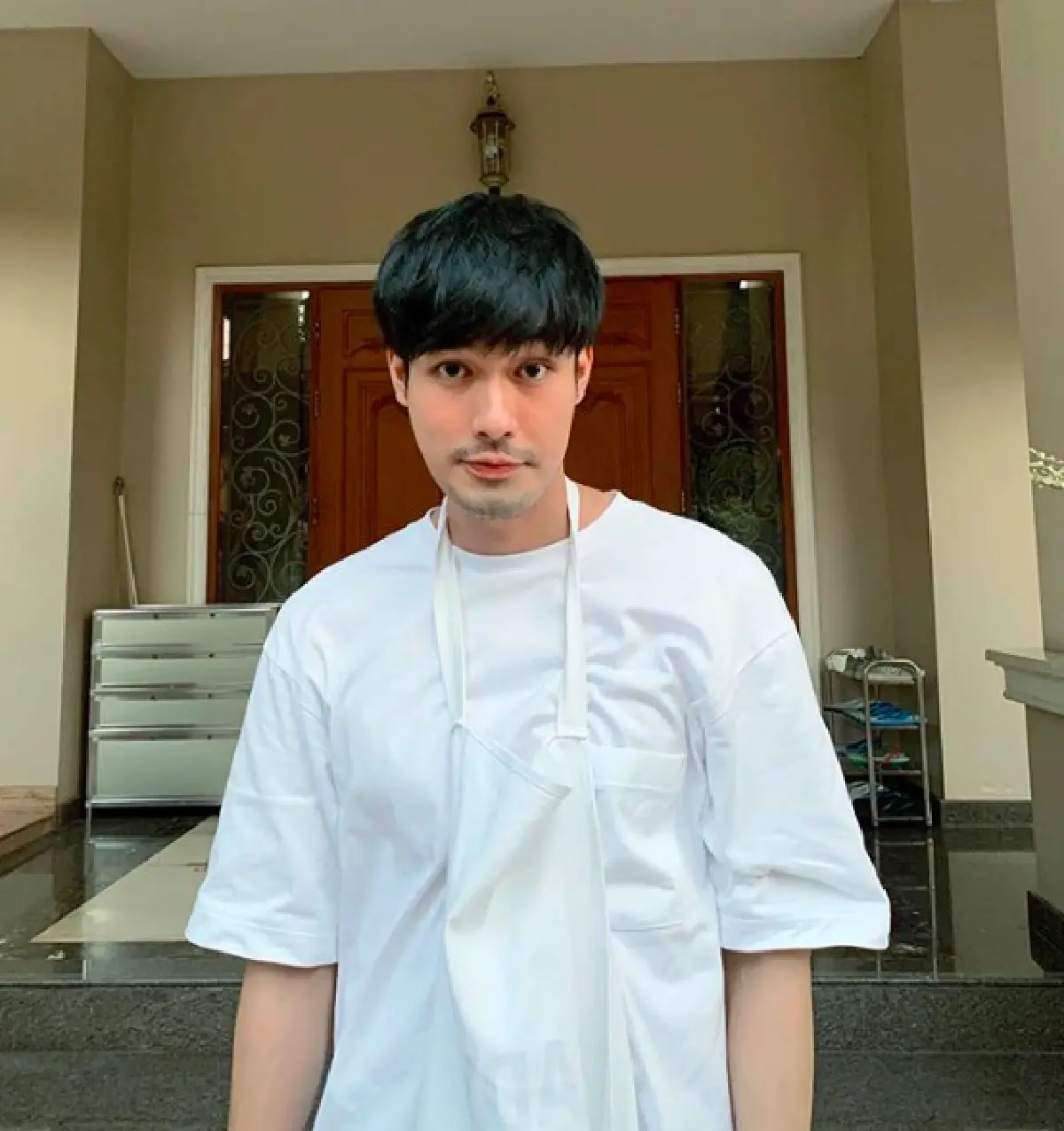 "หน่อง” เคลียร์ชัดกำลังจีบ “แพรวา” หลังเจอดราม่าตอบคำถามคลุมเครือ ไม่ให้เกียรติผู้หญิง