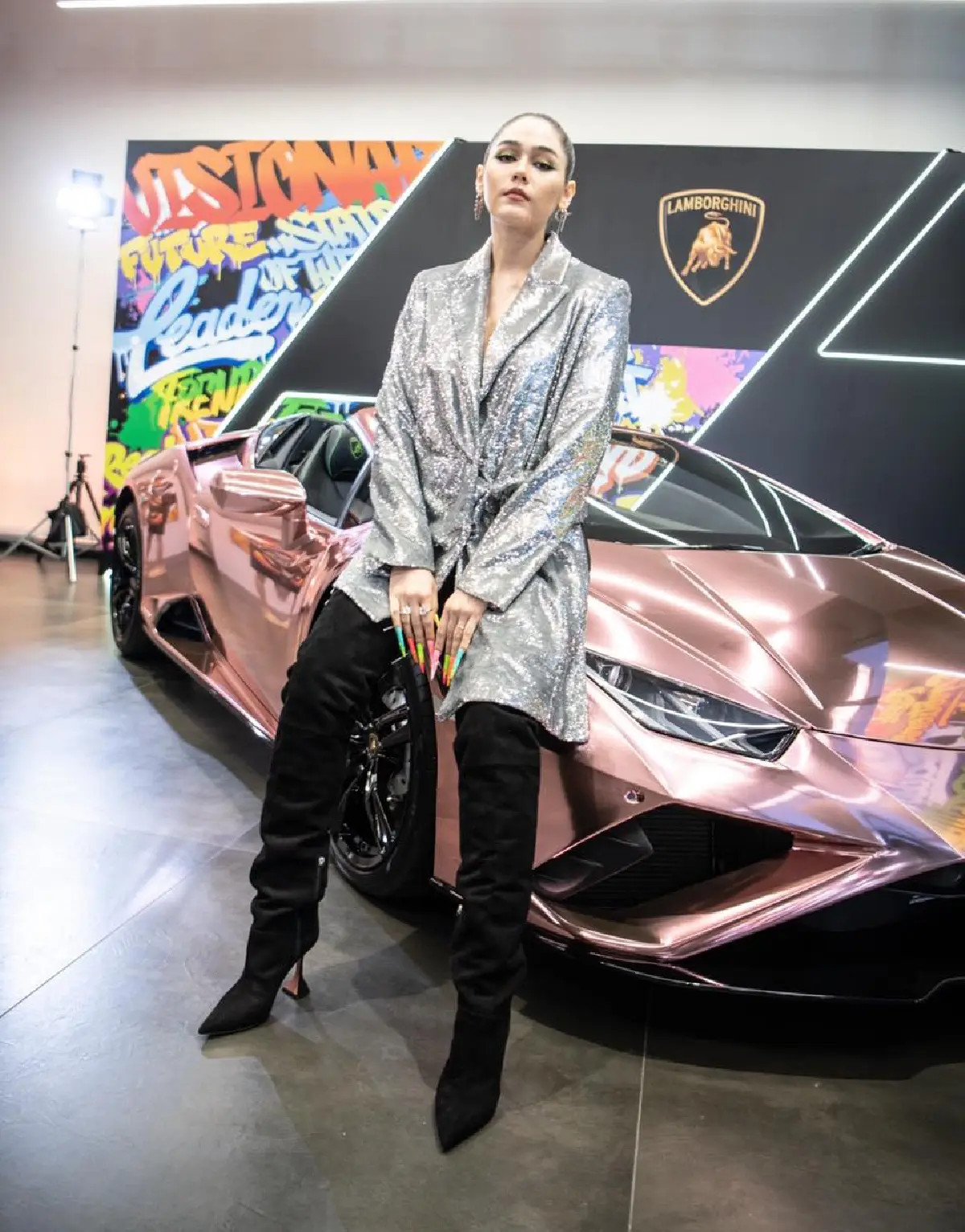 คนแรกของประเทศไทย  “ชมพู่ อารยา” สุดปัง! รับตำแหน่งแบรนด์แอมบาสเดอร์แลมโบกินี่