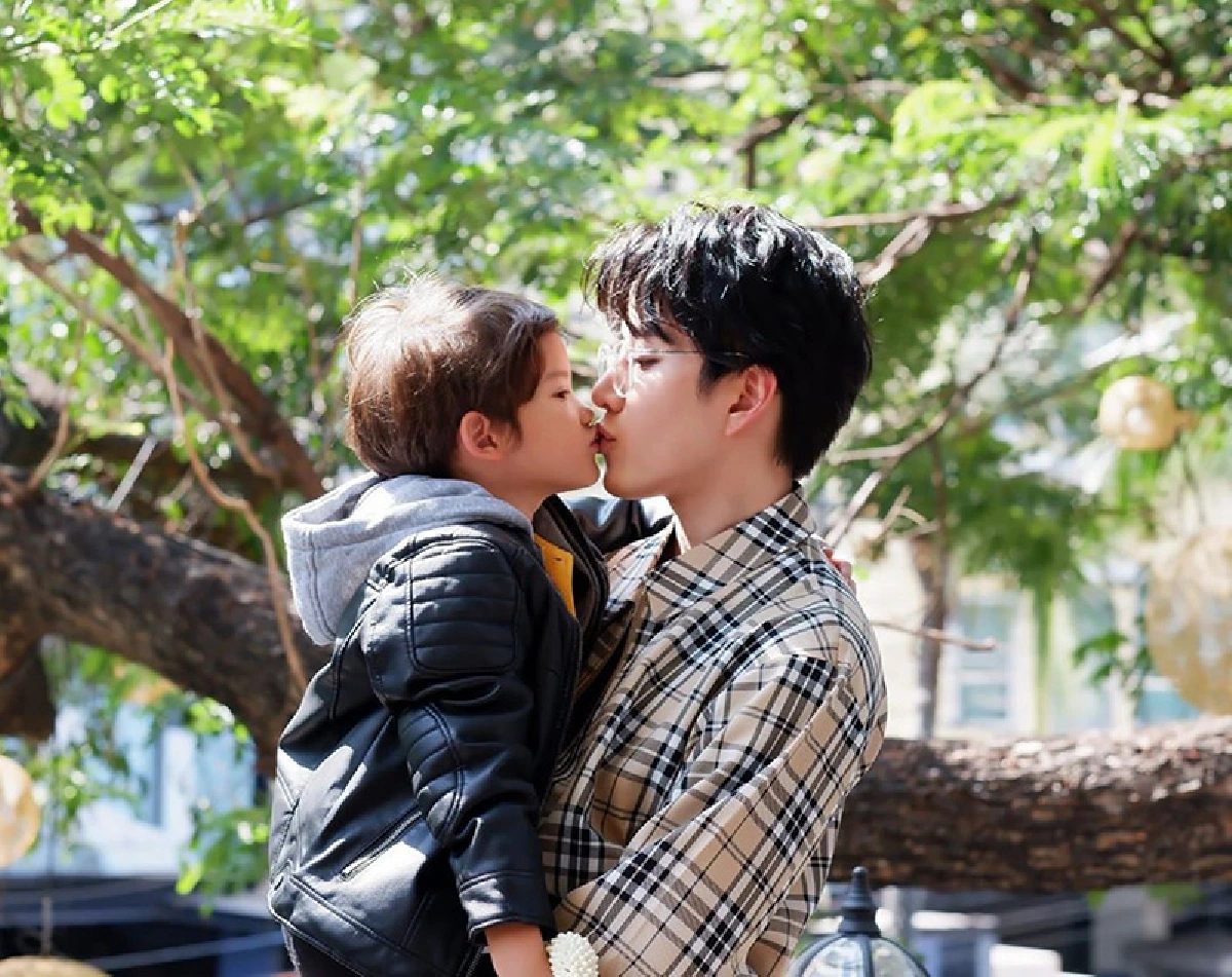 ซาร่า ตั้งทนายสู้ ไมค์ พิรัชต์ หลังยื่นขอปกครองบุตรร่วม ลั่นไม่อยากให้ใครพรากลูกไป