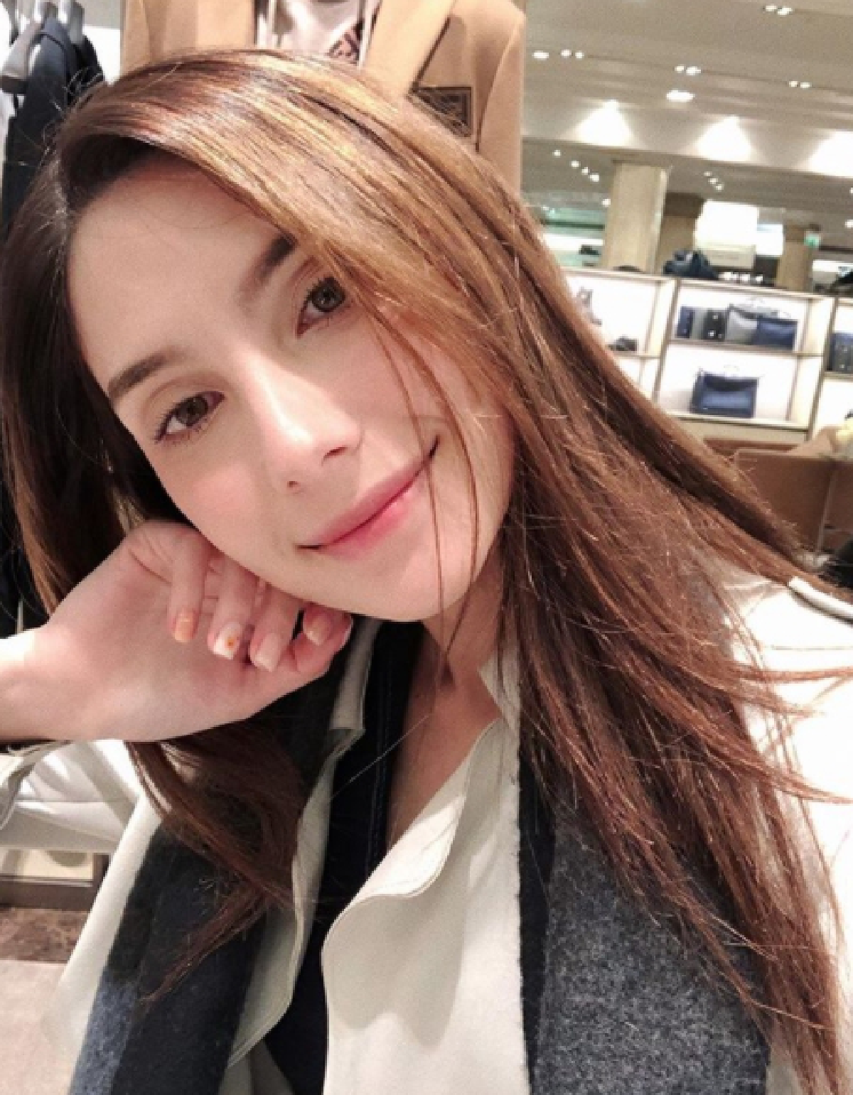 ซาร่า ตั้งทนายสู้ ไมค์ พิรัชต์ หลังยื่นขอปกครองบุตรร่วม ลั่นไม่อยากให้ใครพรากลูกไป