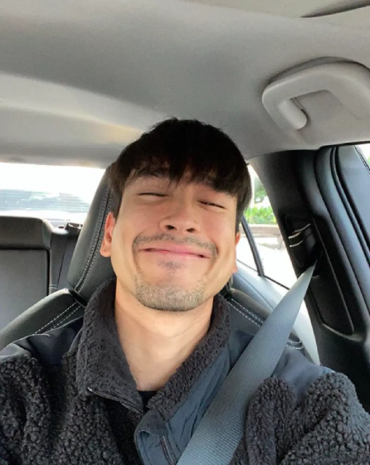 ห่างไม่ได้เลย! "ณเดชน์" บินตามหัวใจไปหา "ญาญ่า" ถึงทะเลภูเก็ต