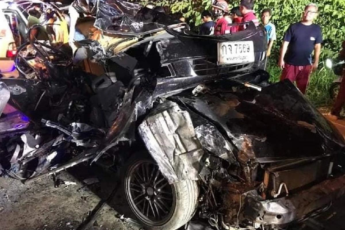 เก๋งแหกโค้งชนราวสะพานประสานงานพ่วง18ล้มดับ3ศพ