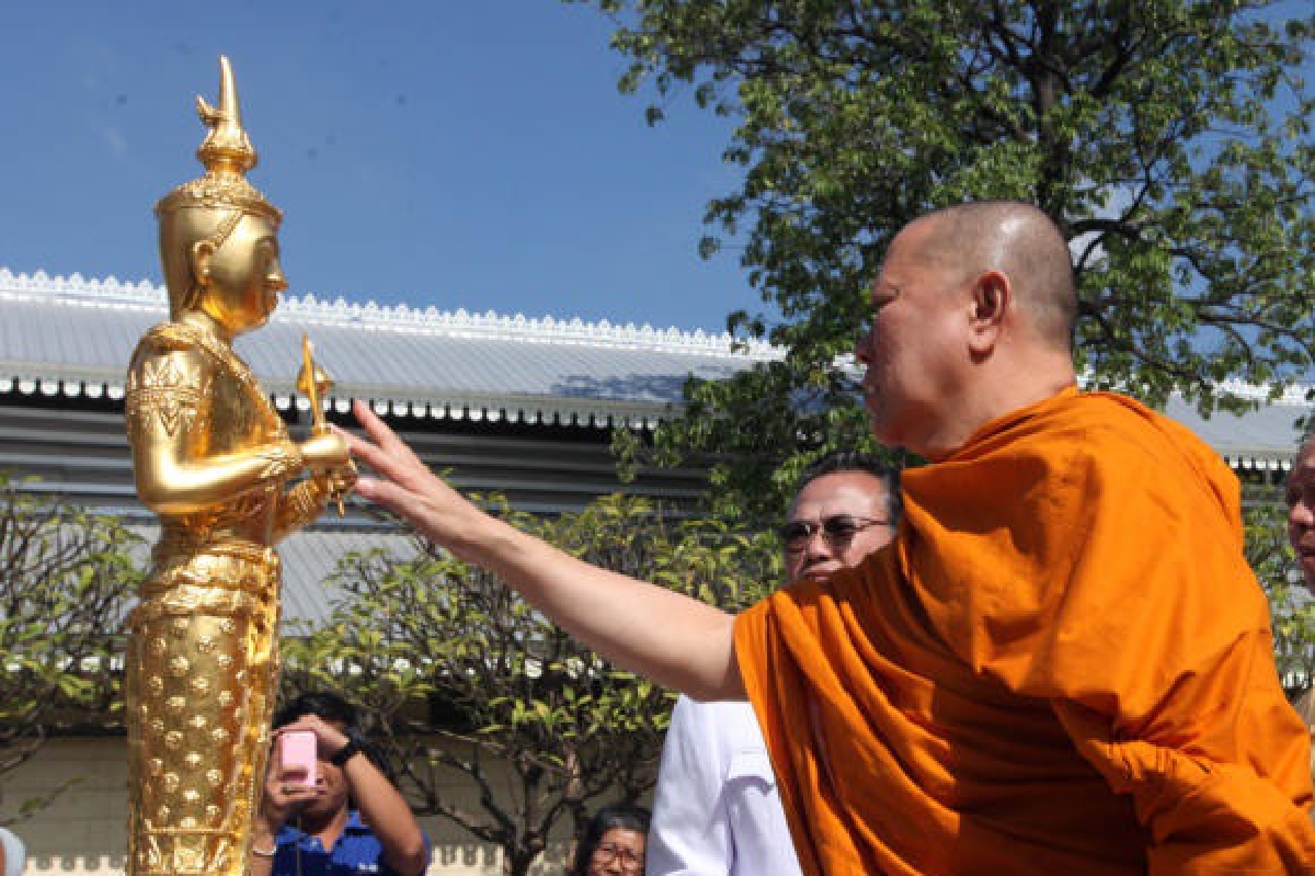 นักสะสมห้ามพลาด เหรียญพระคลังมหาสมบัติรุ่น 3 ปลุกเสกวัดวัดโสธร นักสะสมห้ามพลาด เหรียญพระคลังมหาสมบัติรุ่น 3 ปลุกเสกวัดวัดโสธร
