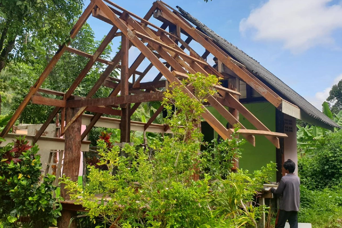 นายทุนยอมรื้อรีสอร์ทดัง"กระท่อมริมธาร"รุกที่อุทยานเขาแหลม