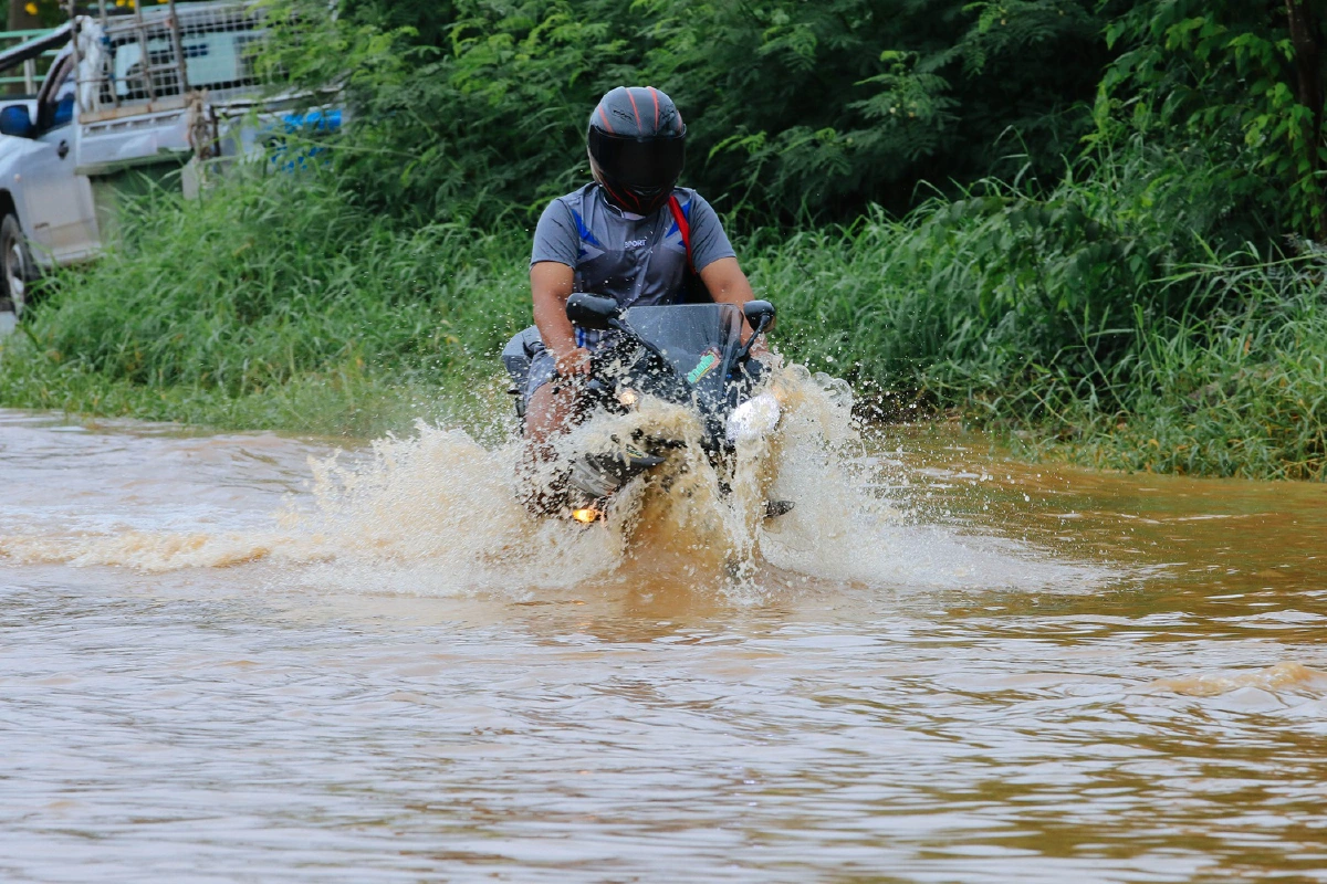ประมวลภาพน้ำท่วมนครสวรรค์รับผลกระทบพายุโนอึล