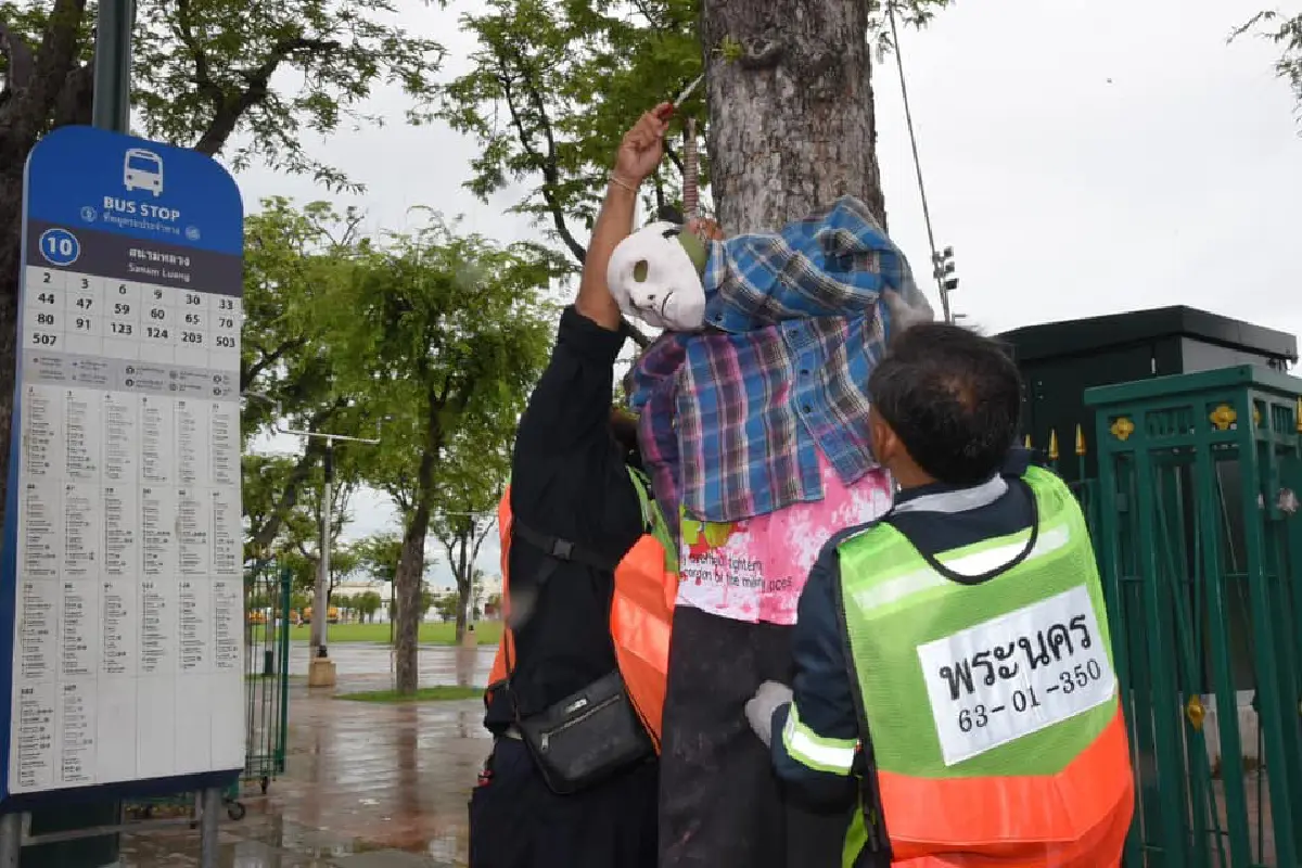 กทม.เข้าเคลียร์พื้นที่ ฟื้นฟูสนามหลวงหลังการชุมนุม