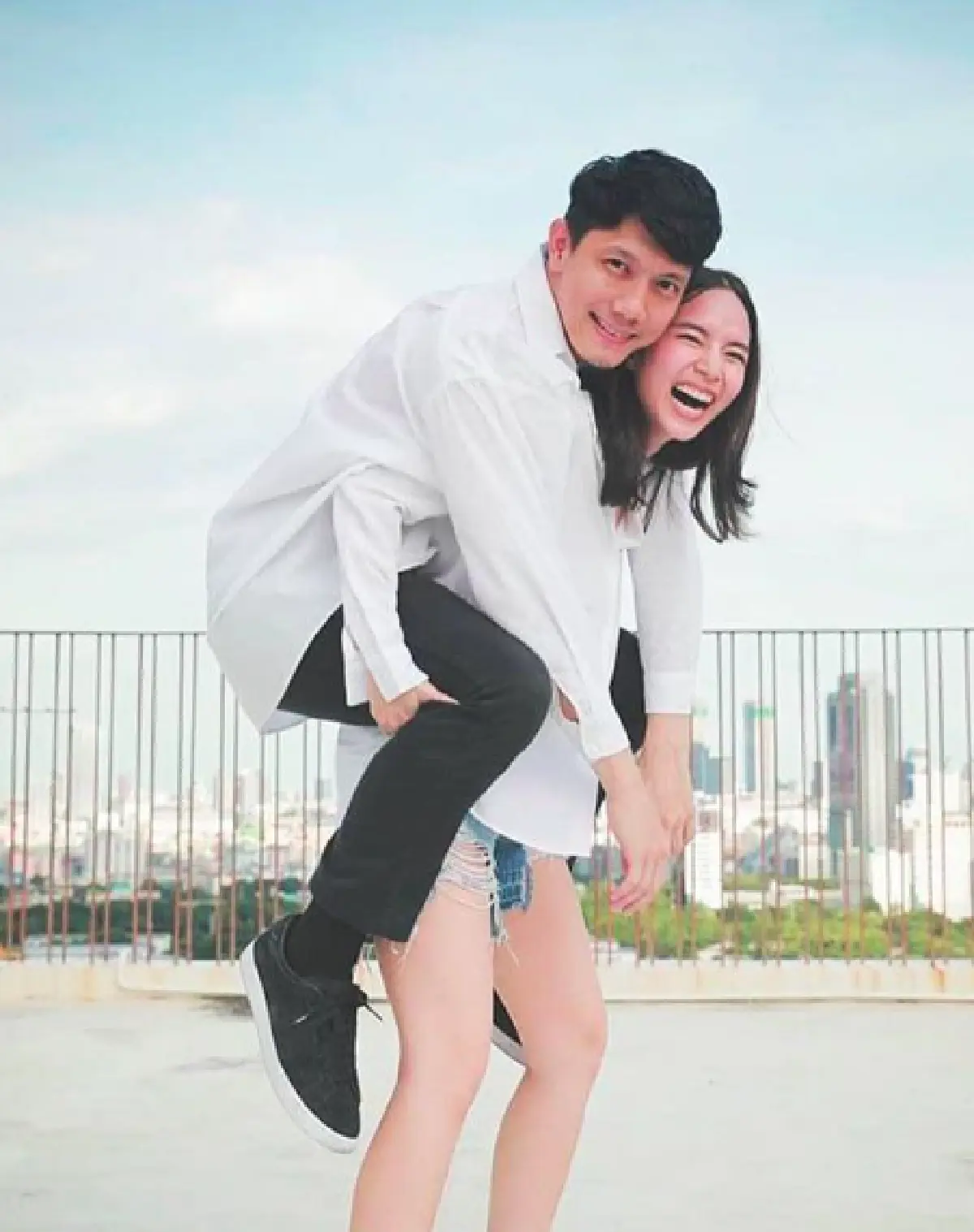 ส่องภาพพรีเวดดิ้ง “ปั๊บ โปเตโต้-ใบเตย สุวพิชญ์” ในคอนเซ็ปต์สดใส เรียบง่าย