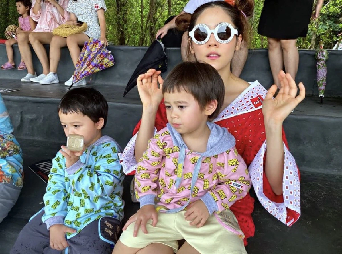 รับบทแอดมิน 1 “ชมพู่ อารยา” ปลอมตัวเป็นแอดมินไอจีตัวเอง ทำเอาชาวเน็ตพากันฮาลั่น