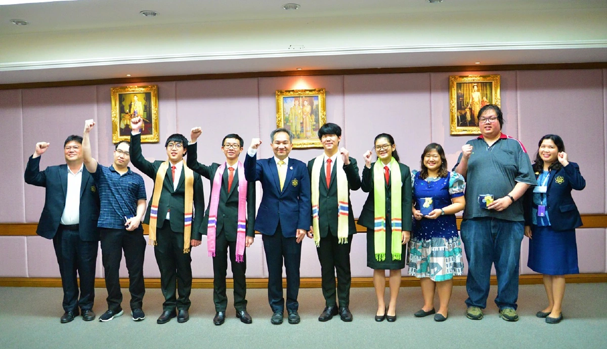 นักเรียนไทยคว้า4ทองแดงแข่งคอมพิวเตอร์โอลิมปิก63ผ่านระบบออนไลน์