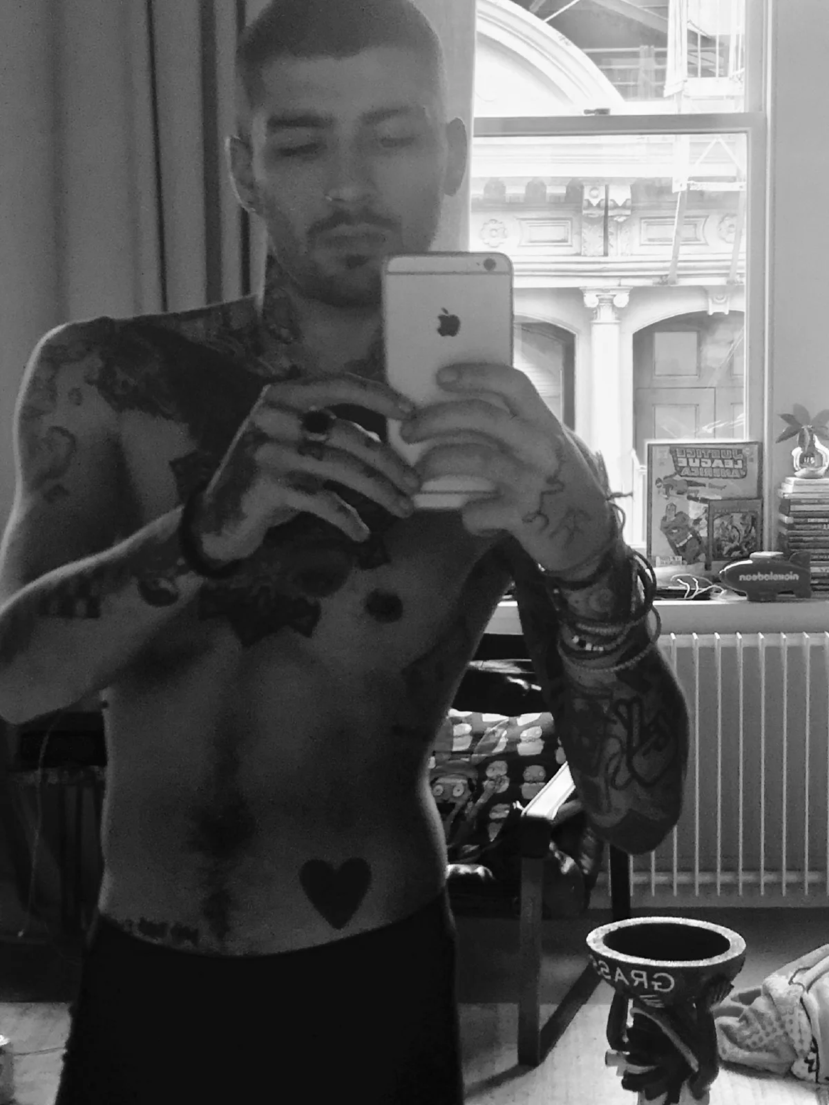 คลอดแล้ว! ลูกสาวคนแรกของคู่รักคนดัง จีจี้ ฮาดิด-เซย์น มาลิก