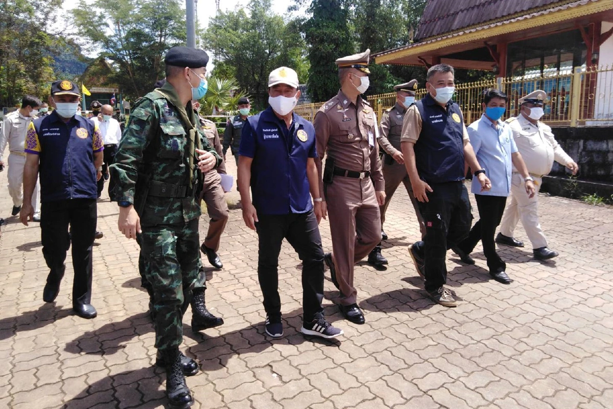 ผู้ว่ากาญจน์ตรวจด่านเจดีย์สามองค์รอลุ้นผลเมียนมาติดโควิด-19