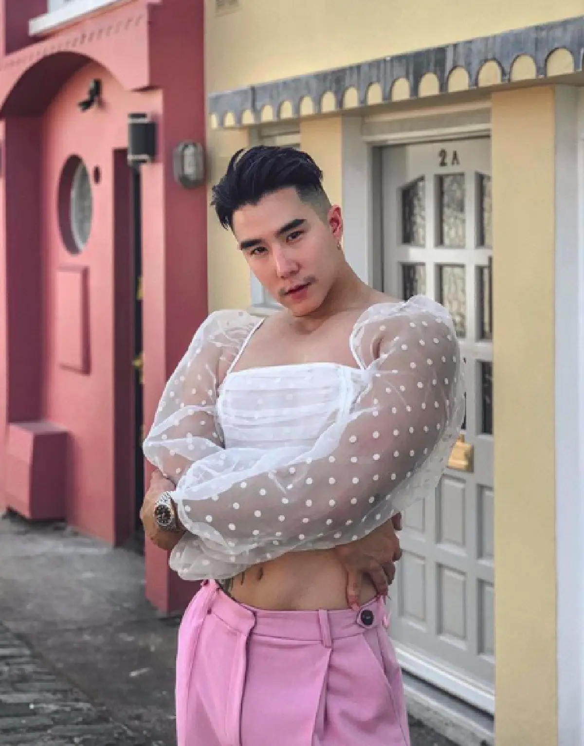 “เขื่อน เคโอติก” เปิดใจเรื่องเพศ! ภูมิใจความเป็นตัวเองบางวันอยากแมน บางวันอยากสาว