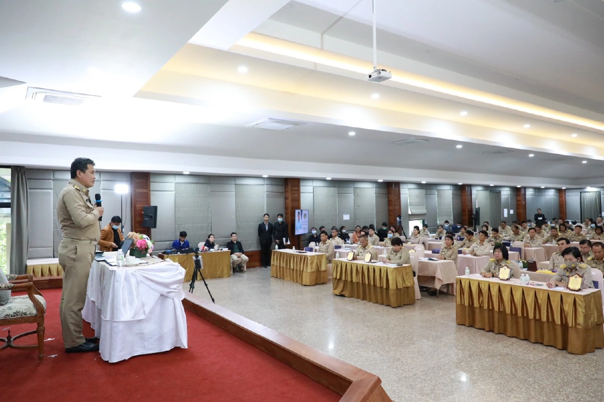 พช.มอบประกาศเกียรติคุณข้าราชการเกษียณอายุเชิดชูบุคลากรดีเด่น