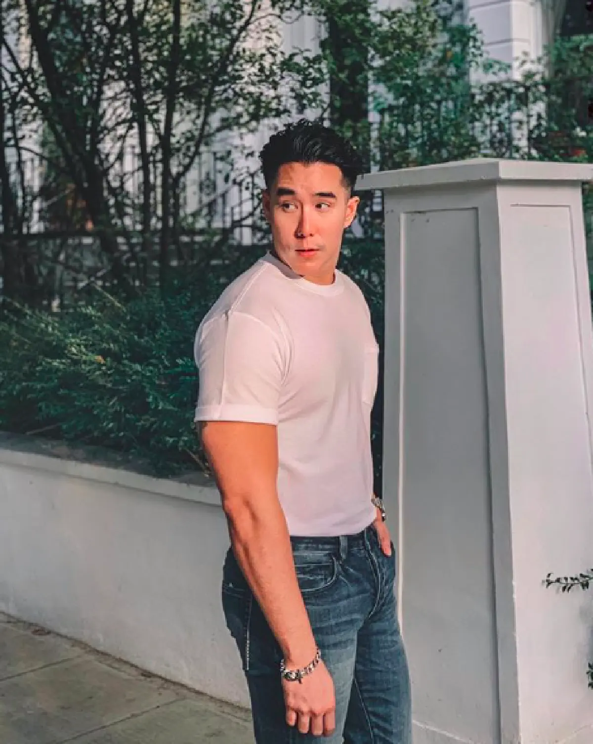 “เขื่อน เคโอติก” เปิดใจเรื่องเพศ! ภูมิใจความเป็นตัวเองบางวันอยากแมน บางวันอยากสาว