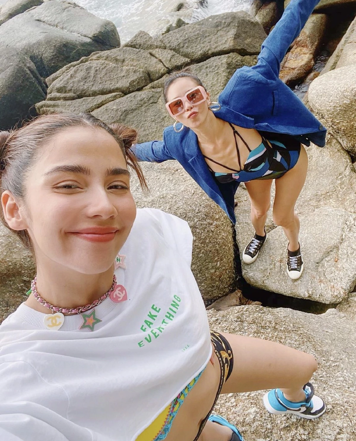 คริส หอวัง นำทีมแก๊งตัวแสบ ปล่อยของอวดหุ่นแซ่บ..แบบไม่มีใครยอมใคร