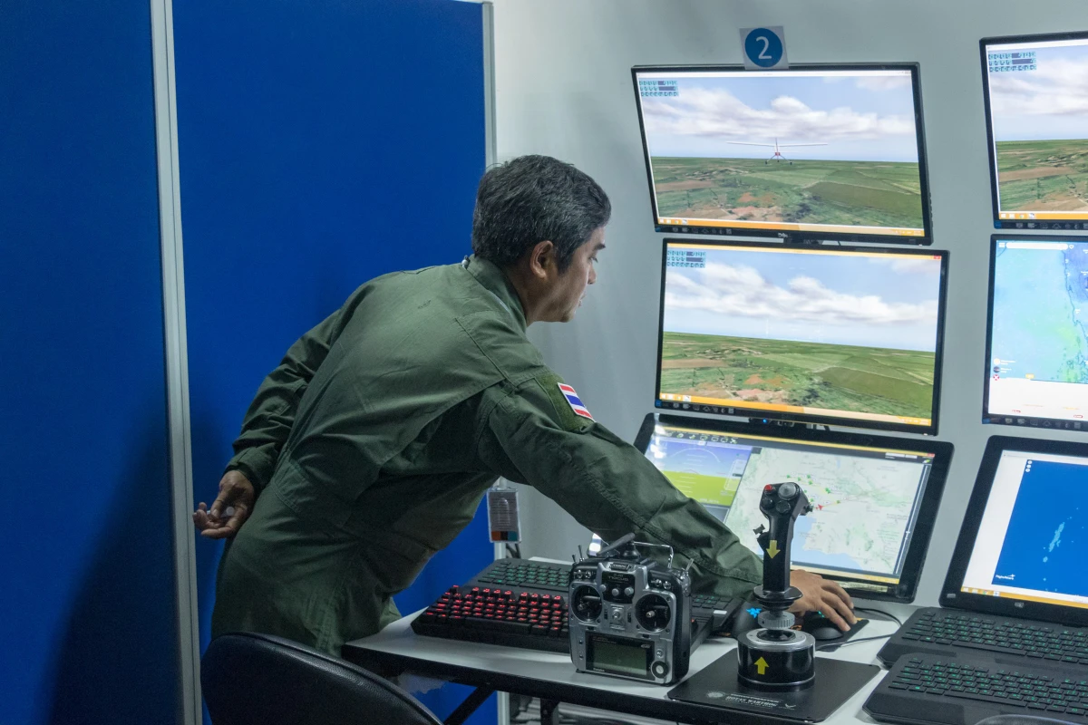 ศูนย์ฝึกอบรมระบบอากาศยานไร้คนขับ สถาบันเทคโนโลยีป้องกันประเทศ (Defence Technology Institute Unmanned Aircraft Systems Training Centre : DTI-UTC) ผ่านการรับรองจากสถาบันฝึกอบรมด้านการบิน Approved Training Organization (ATO)