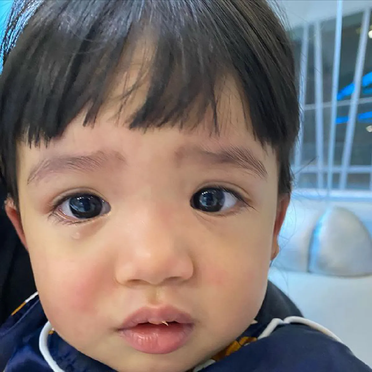 อุ้ม ลักขณา โพสต์คลิปปวดหัวใจคนเป็นแม่ น้องดิสนีย์ แพ้อาหารคันจนนอนไม่ได้