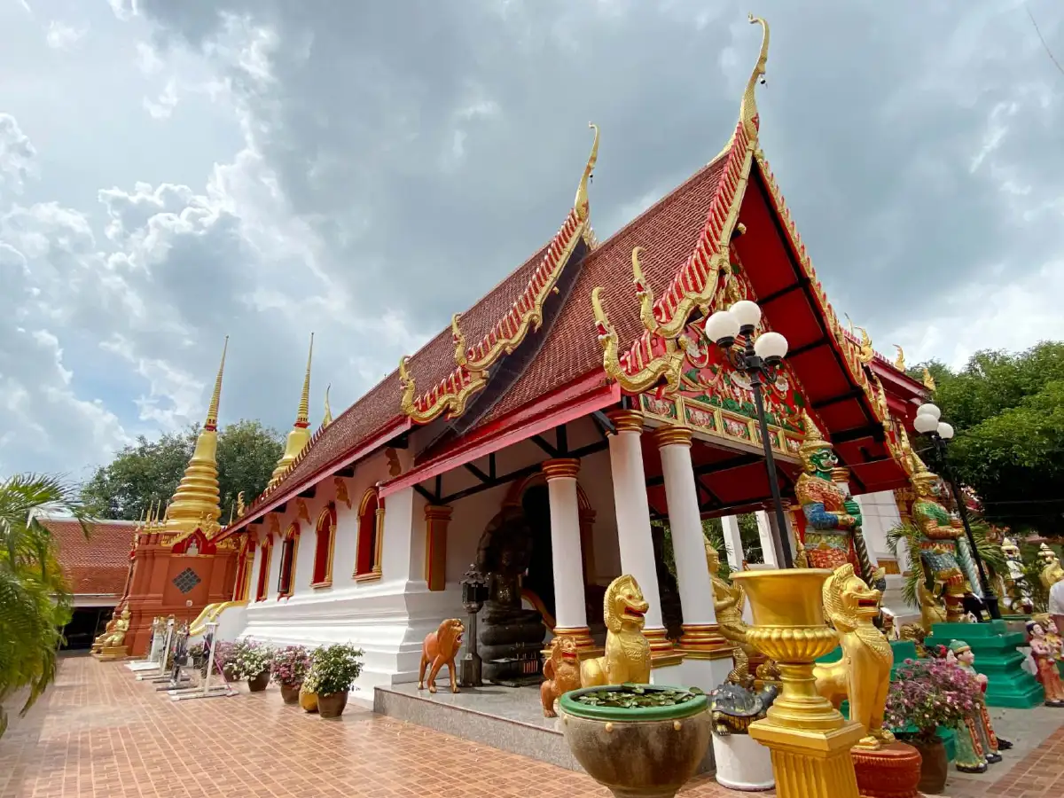 ออกเที่ยวไป #สไตล์สายมู @อุบลราชธานี