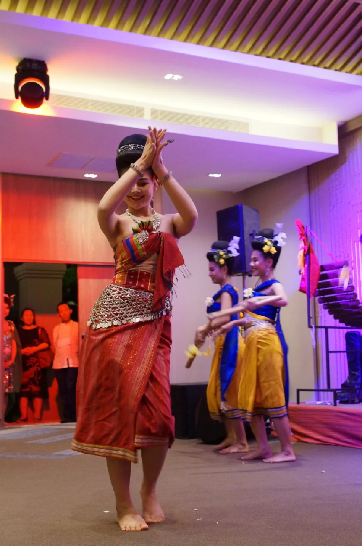 ออกเที่ยวไป #สไตล์สายมู @อุบลราชธานี